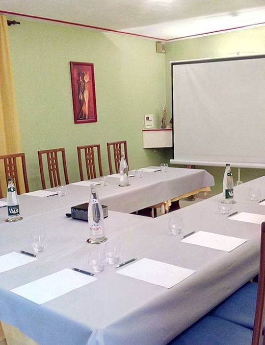 Le Restaurant - La Bonne Tabl'Hay - Restaurant Livron-sur-Drôme - Livron sur Drome Restaurant